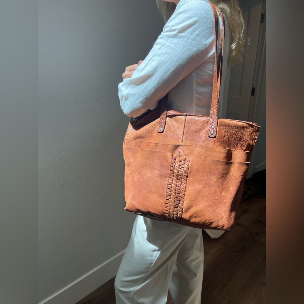 Vilenca Holland Super Soft Leather Shoulder Bag with Woven Leather Details